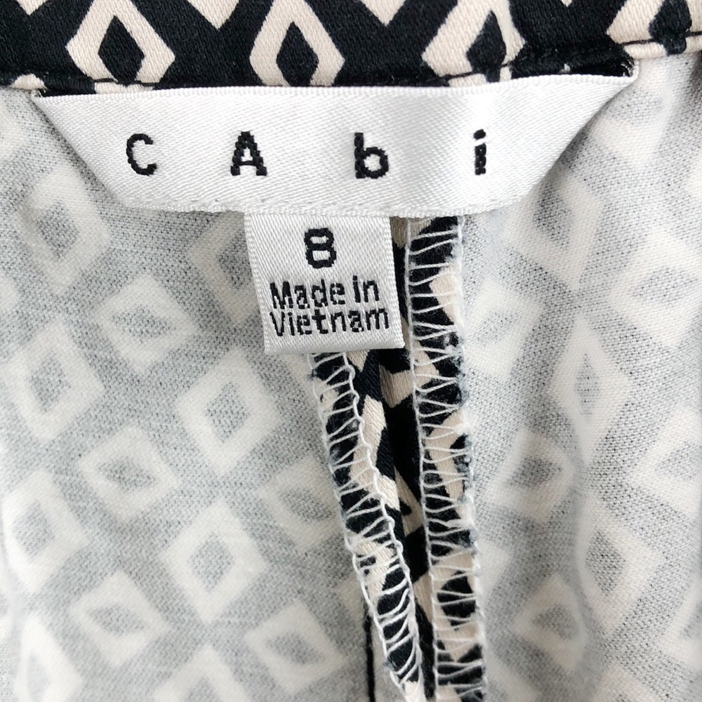 CAbi #877 Geometric Cropped Ankle Dress Pants Sz 8 - Picture 9 of 12